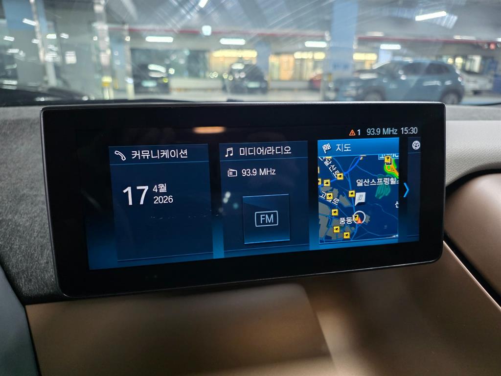 BMW i3 - Vista 8