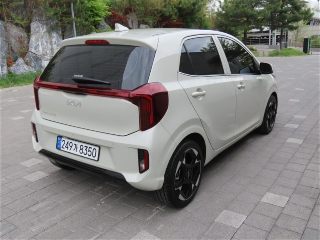 KIA Morning - Vista 5