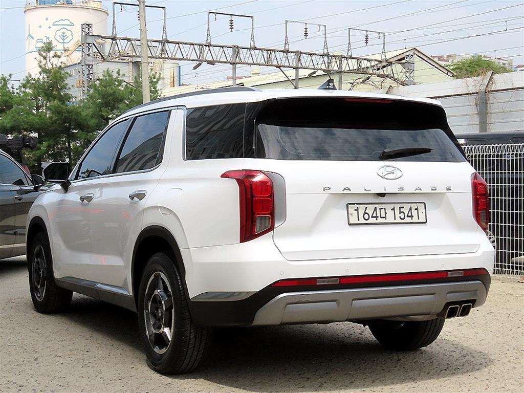 HYUNDAI Palisade - Vista 3