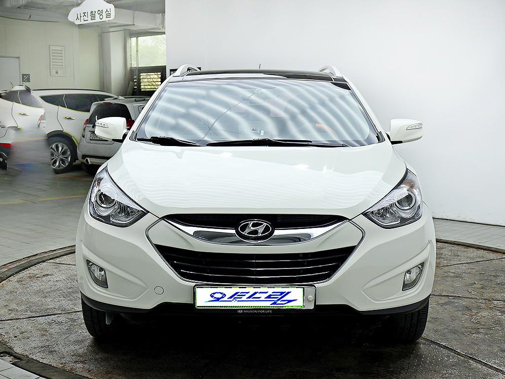 HYUNDAI Tucson 2011 Blanco - Importación desde Corea - HF Imports Iquique - Foto 1