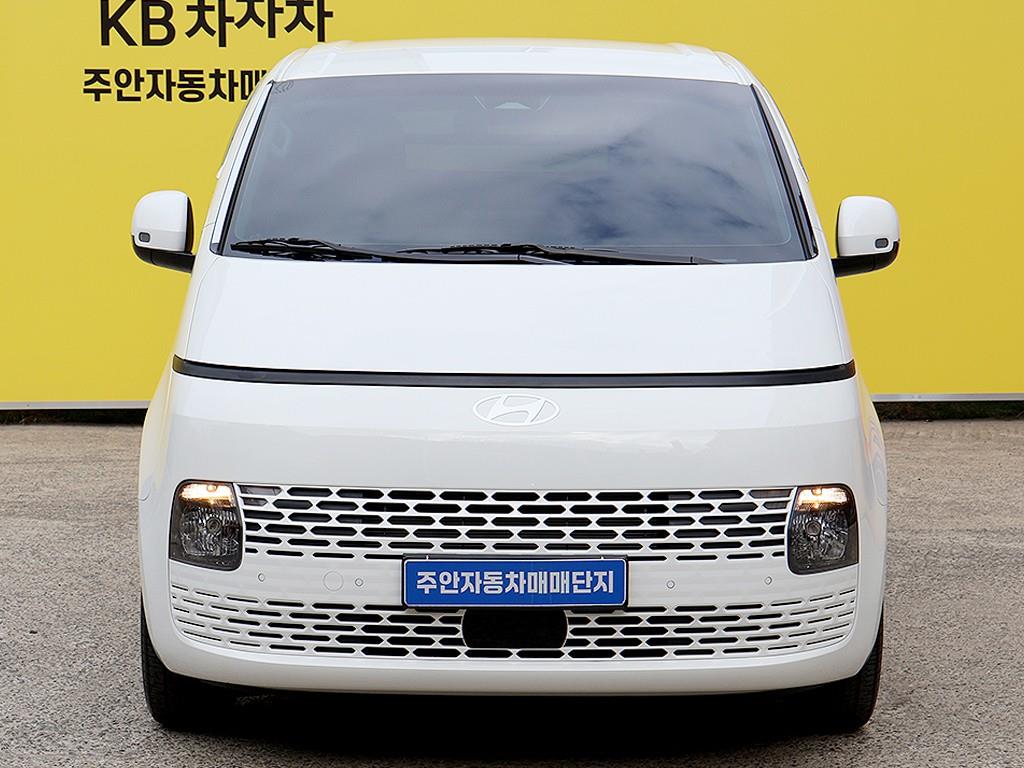 HYUNDAI Staria 2025 Blanco - Importación desde Corea - HF Imports Iquique - Foto 1
