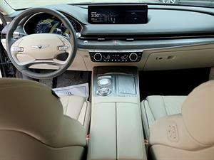 Genesis G80 - Vista 10