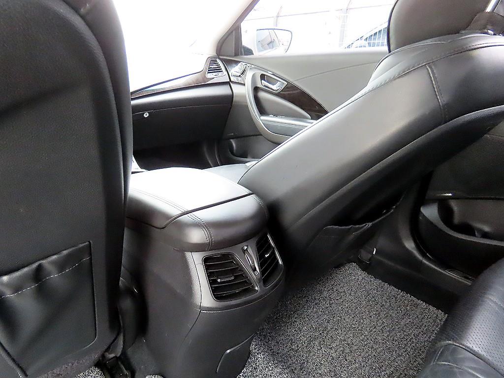 HYUNDAI Grandeur 2011 Blanco - Importación desde Corea - HF Imports Iquique - Foto 15