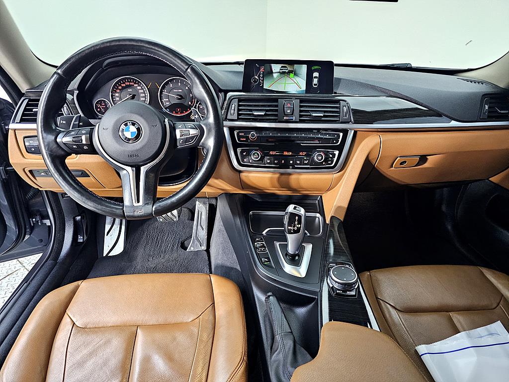 BMW 4 Series - Vista 5