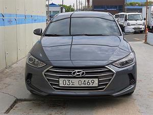 HYUNDAI Avante - Vista 2