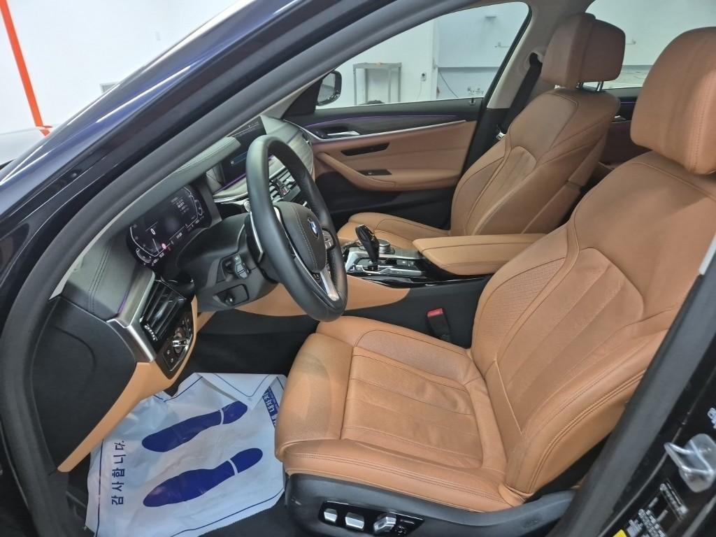 BMW 5 Series - Vista 11