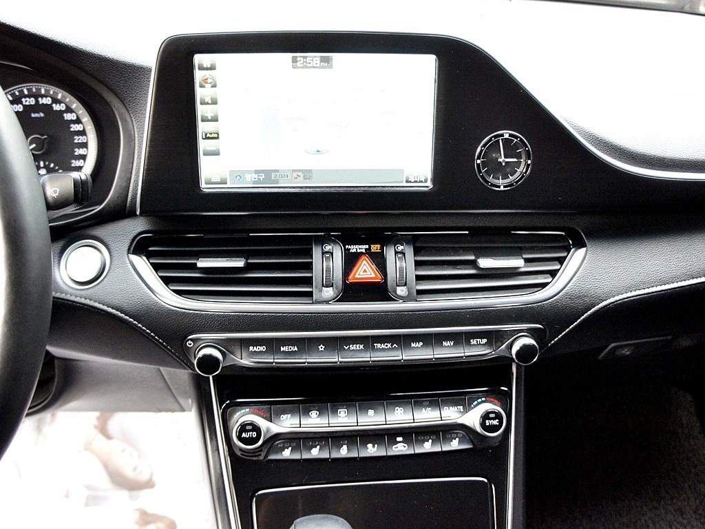 HYUNDAI Grandeur 2019 Negro - Importación desde Corea - HF Imports Iquique - Foto 10