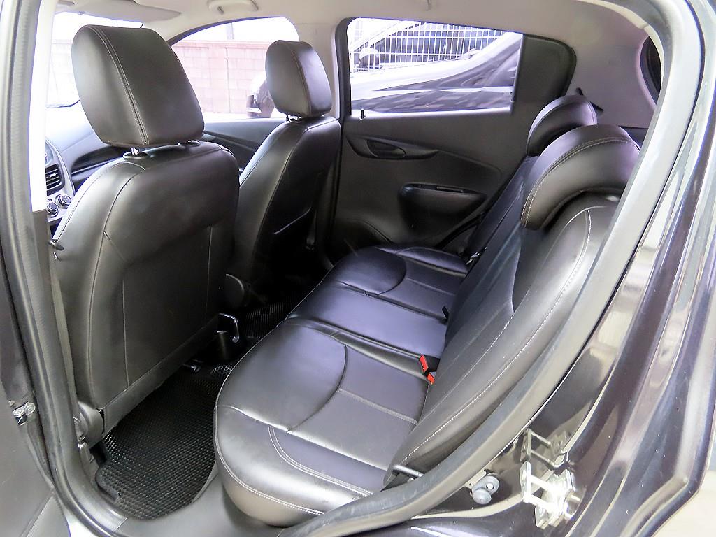 Chevrolet Spark - Vista 6