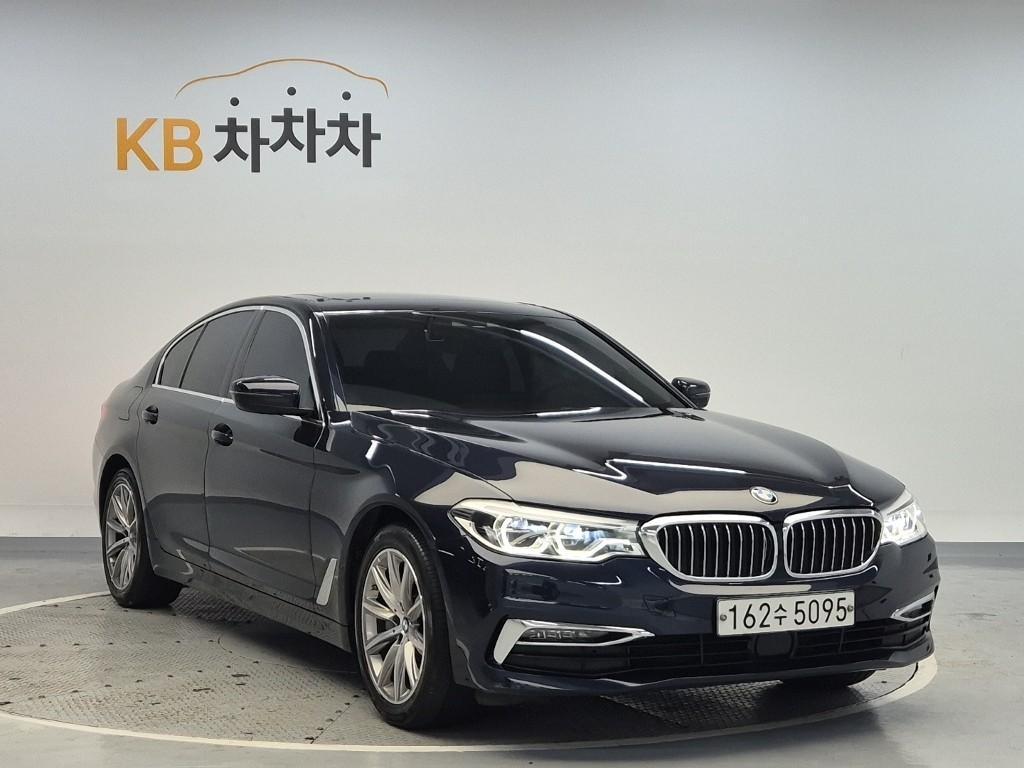 BMW 5 Series - Vista 4