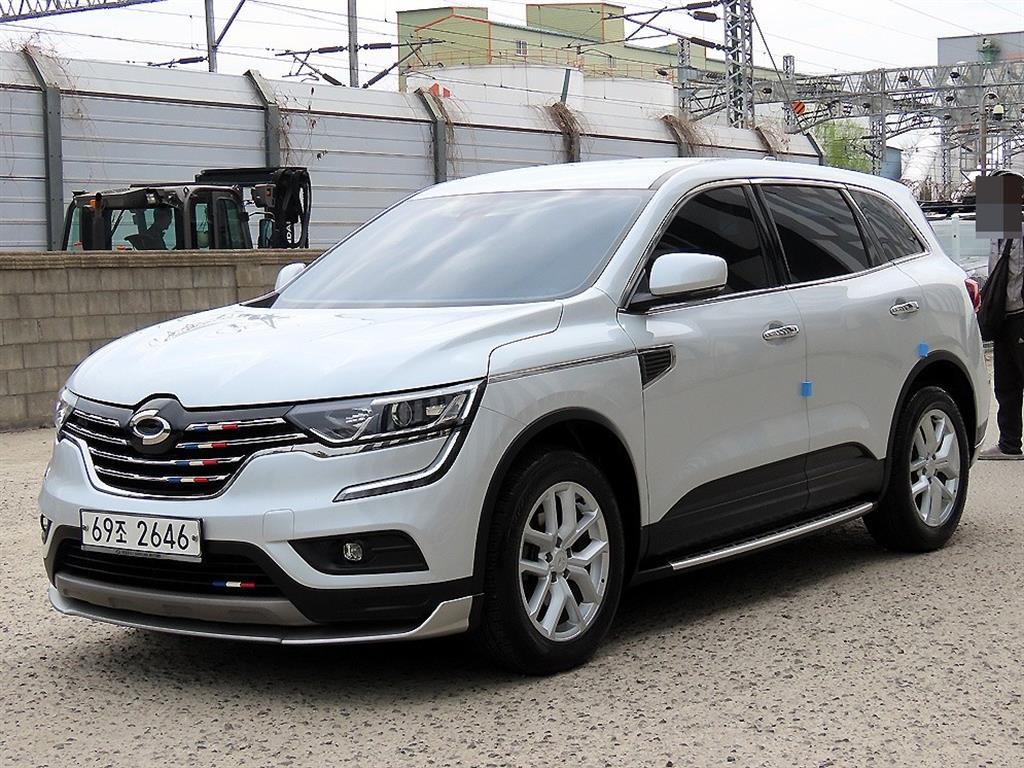 SAMSUNG QM6 - Vista 2