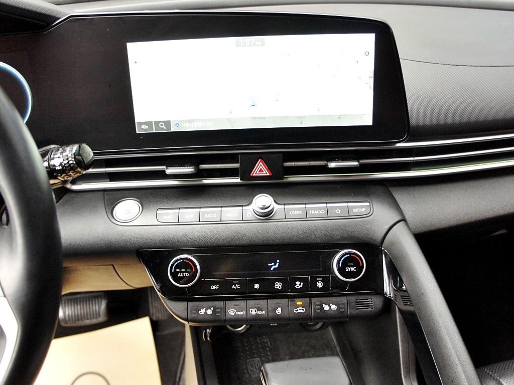 HYUNDAI Avante 2021 Blanco - Importación desde Corea - HF Imports Iquique - Foto 10