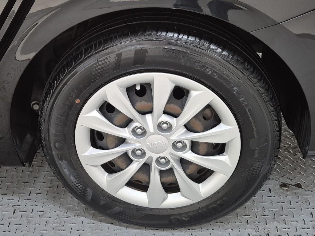 KIA K3 2021 Negro - Importación desde Corea - HF Imports Iquique - Foto 19