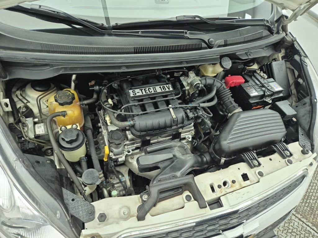 Chevrolet Spark - Vista 6
