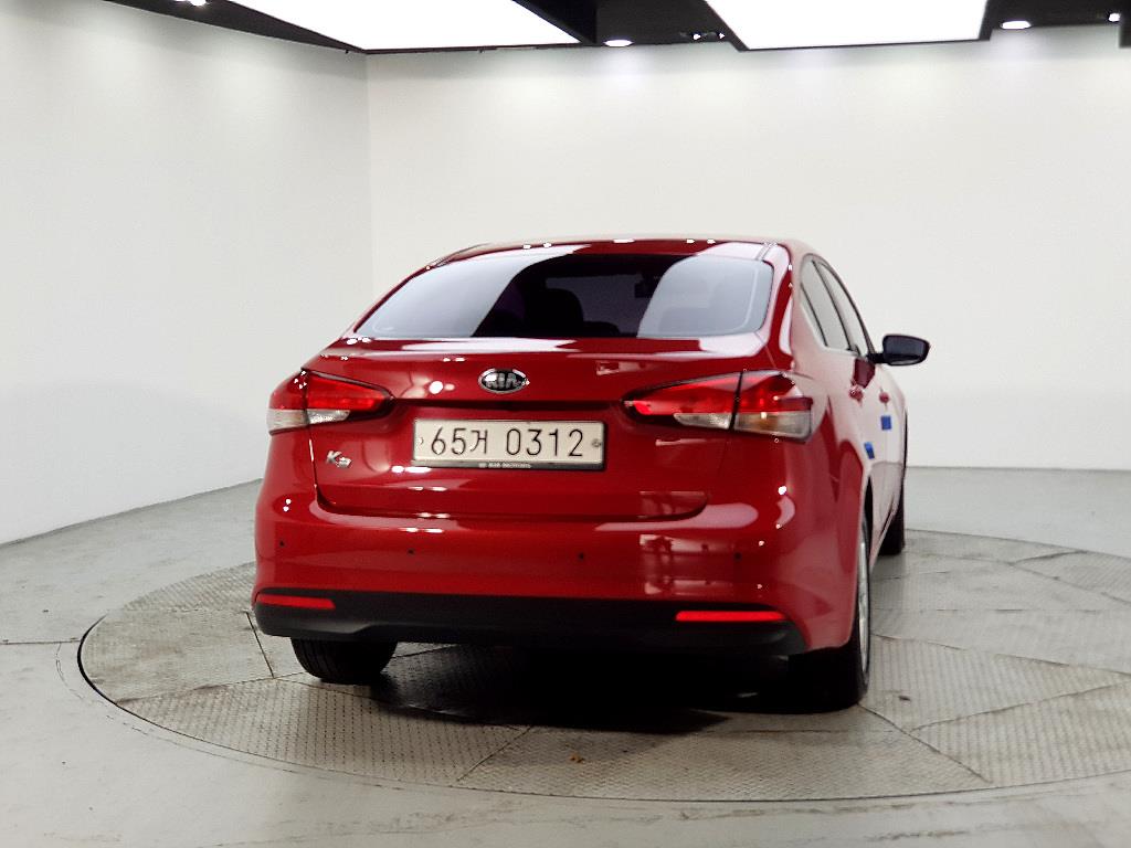 KIA K3 - Vista 3