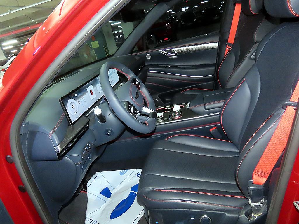 Genesis GV80 - Vista 6