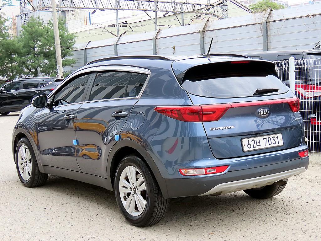 KIA Sportage - Vista 3