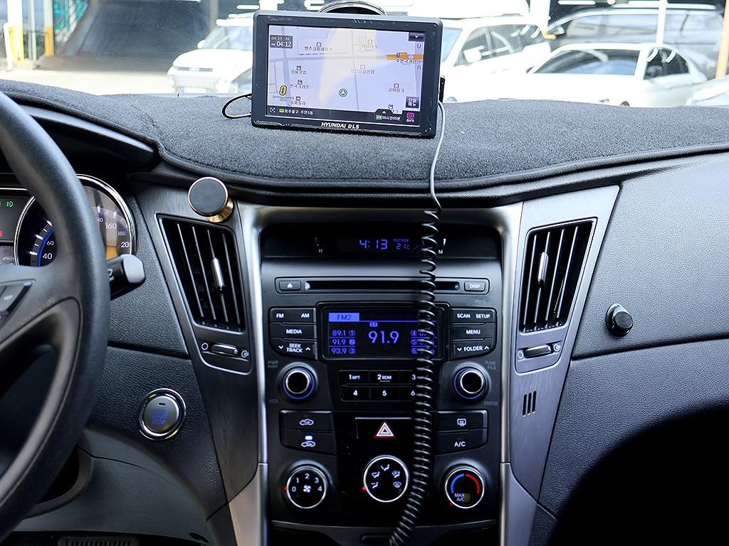 HYUNDAI Sonata 2014 Blanco - Importación desde Corea - HF Imports Iquique - Foto 9