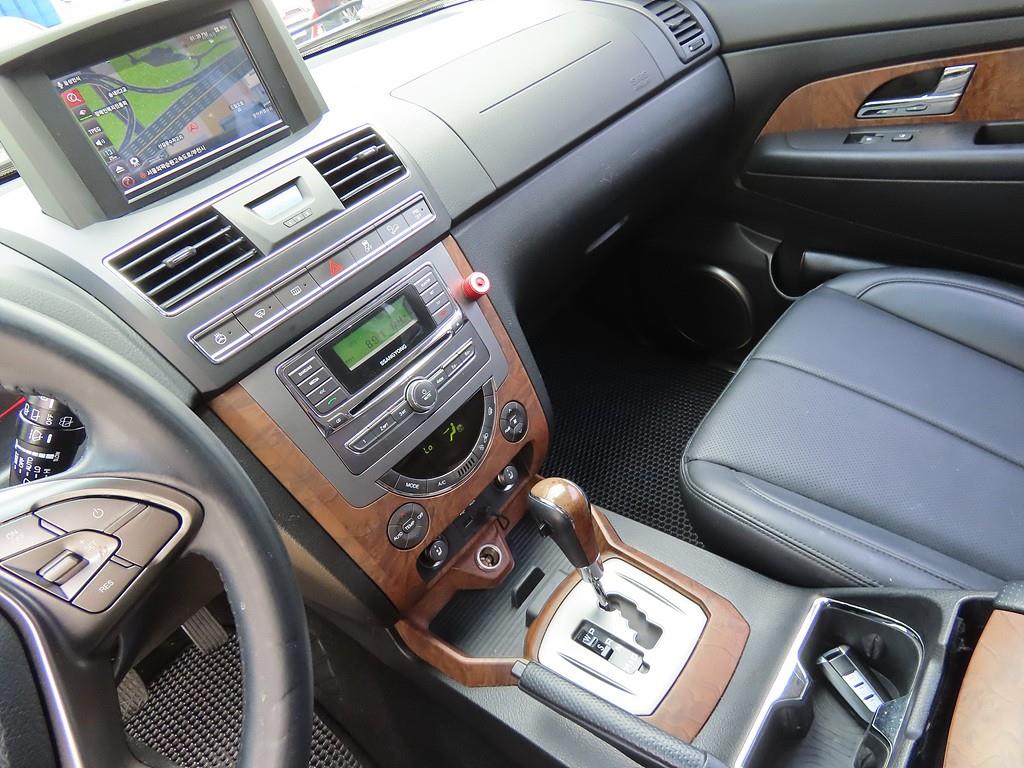 Ssangyong Rexton - Vista 12