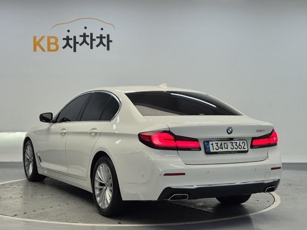 BMW 5 Series - Vista 2