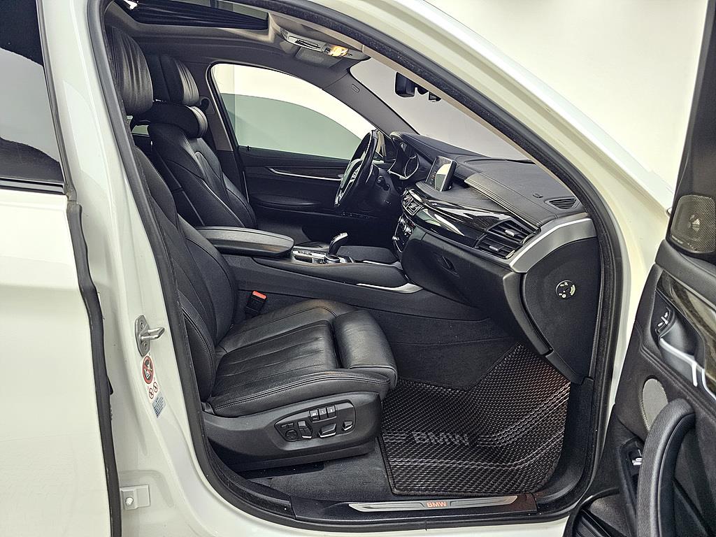 BMW X6 - Vista 11
