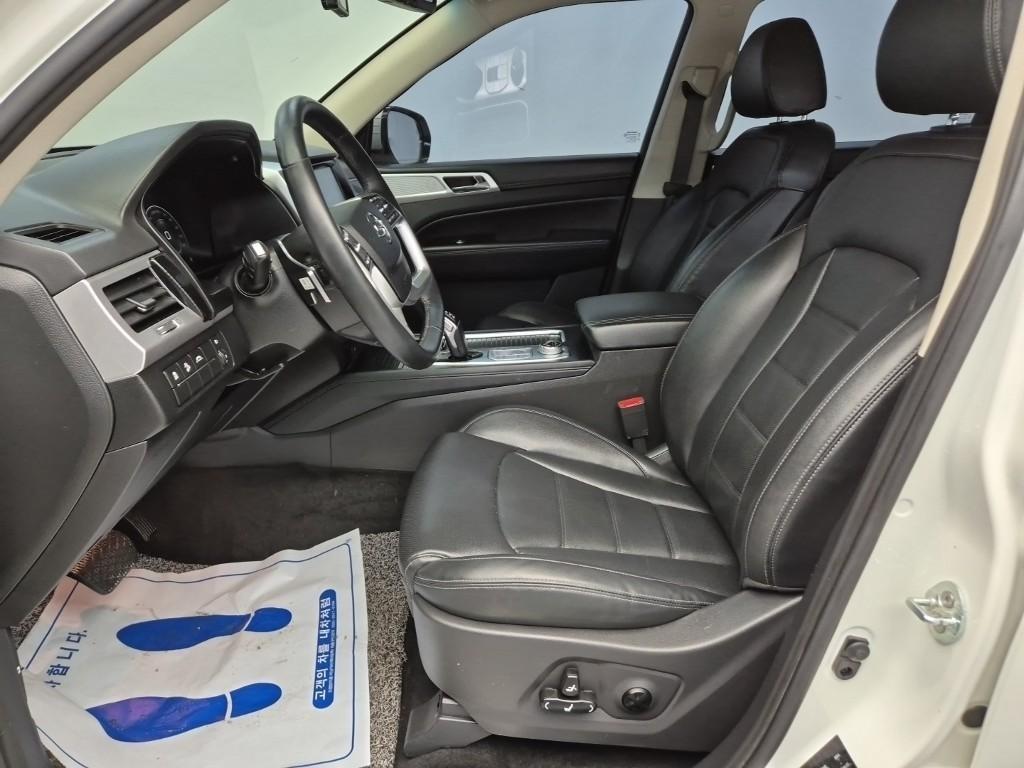 Ssangyong Rexton - Vista 9