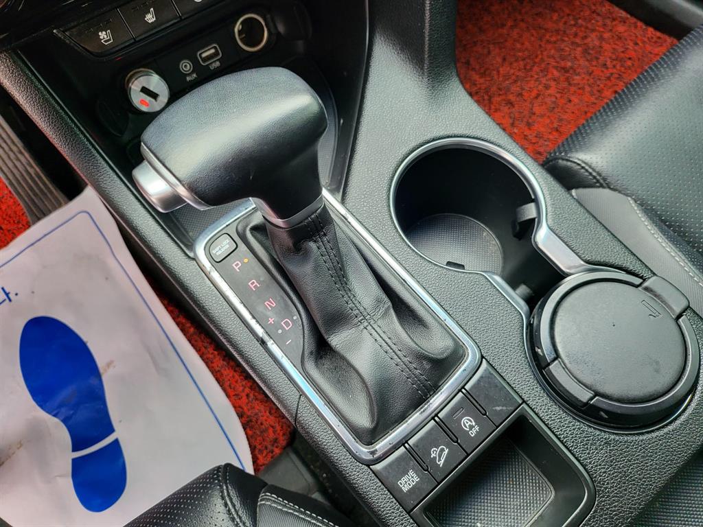 KIA Sportage - Vista 9