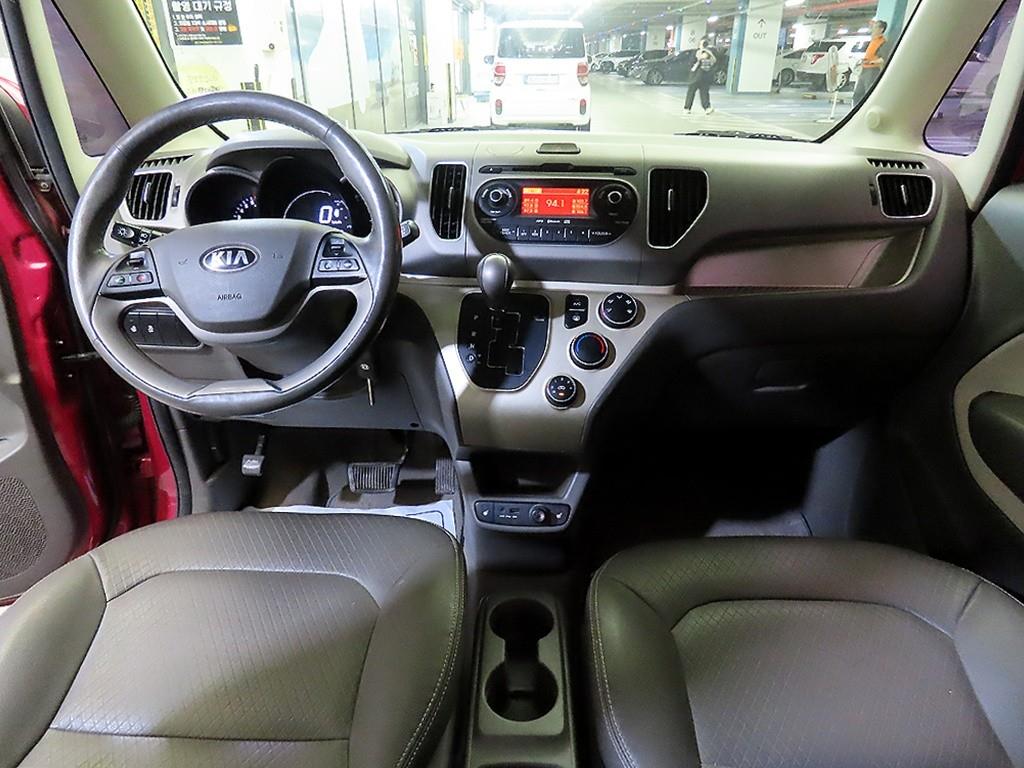 KIA Ray - Vista 10