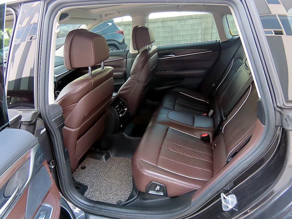 BMW Gran Turismo - Vista 6