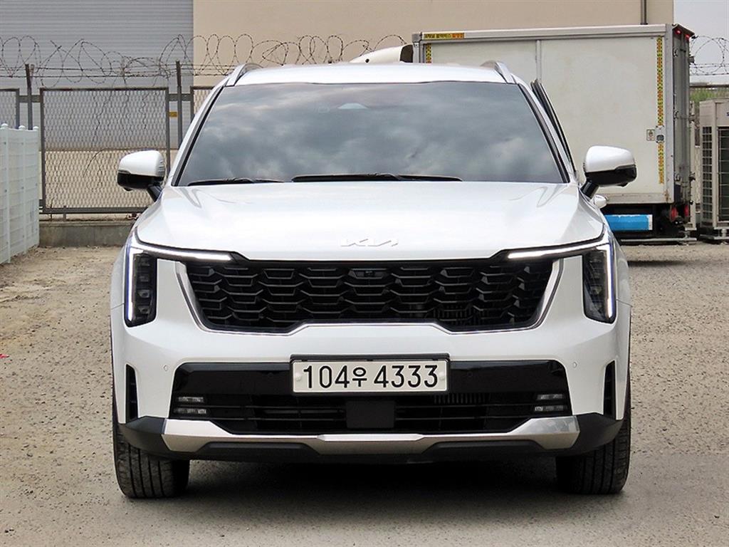 KIA Sorento 2025 Blanco - Importación desde Corea - HF Imports Iquique - Foto 1