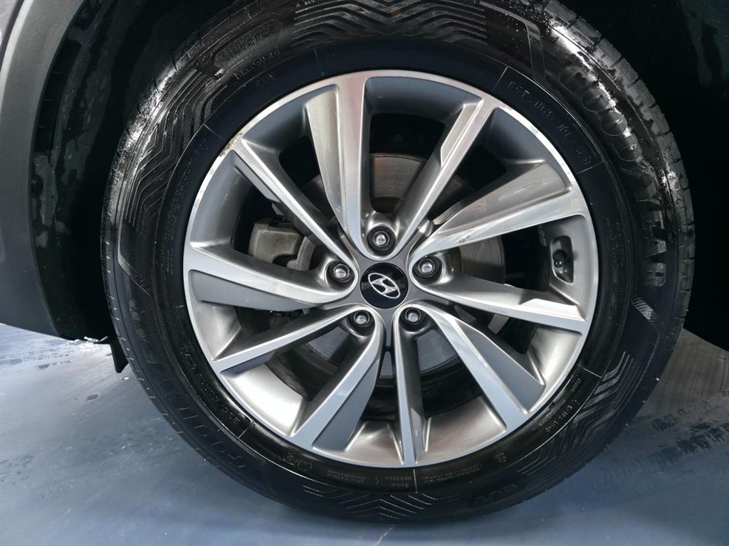 HYUNDAI Santa Fe - Vista 7