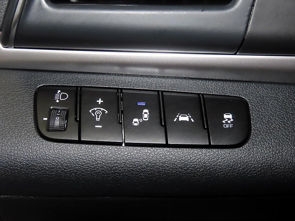 HYUNDAI Avante 2019 - Importación desde Corea - HF Imports Iquique - Foto 14