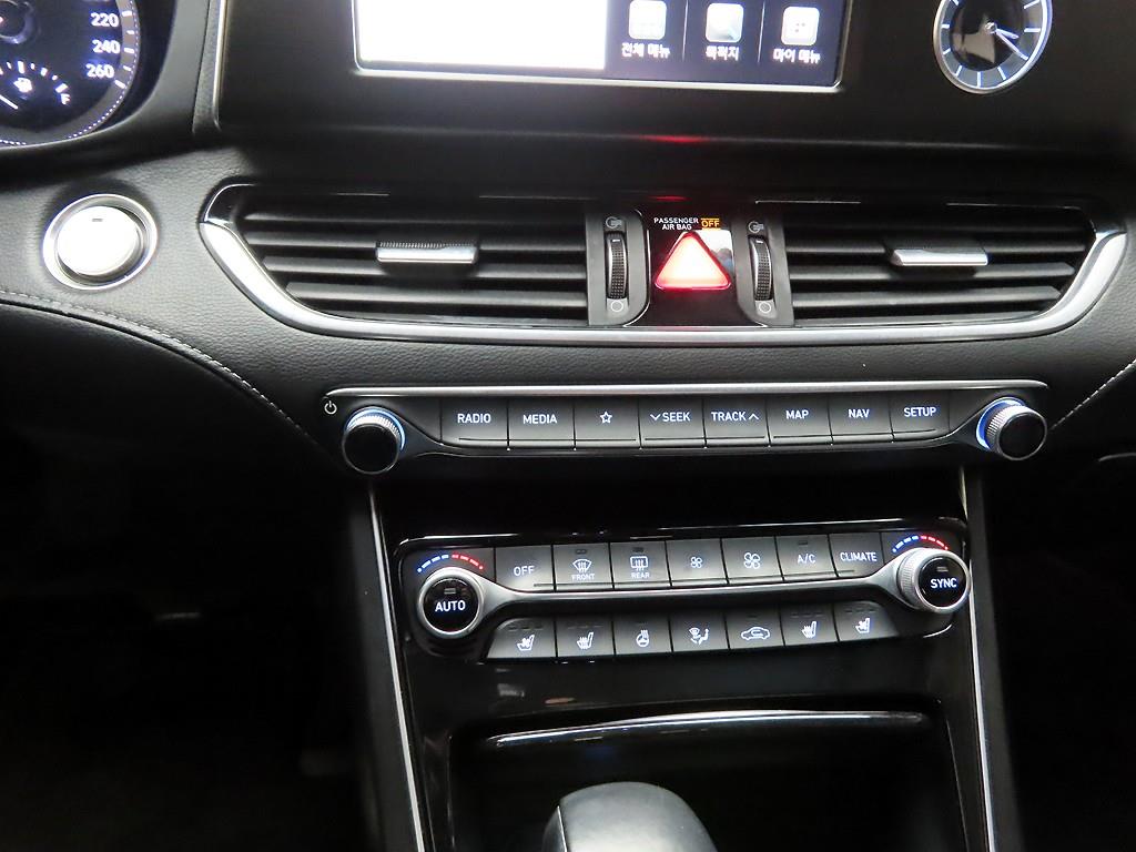 HYUNDAI Grandeur - Vista 9