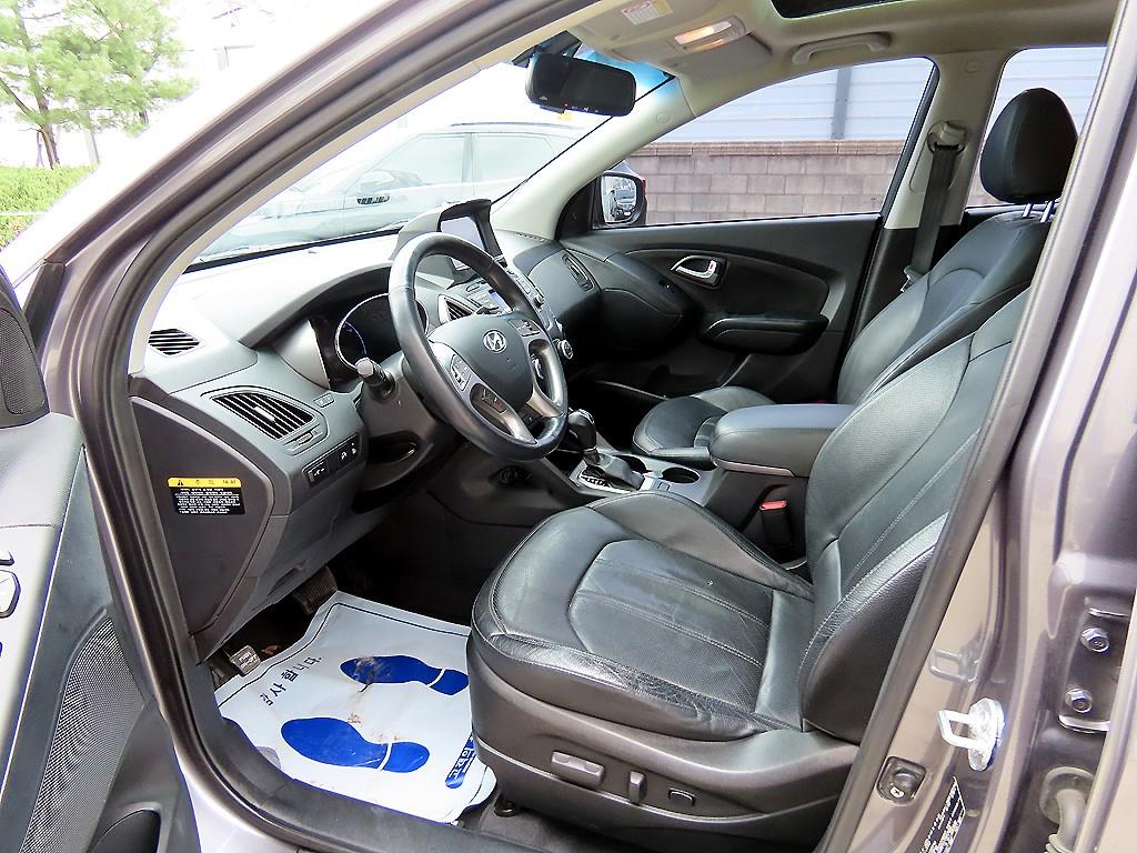HYUNDAI Tucson - Vista 5