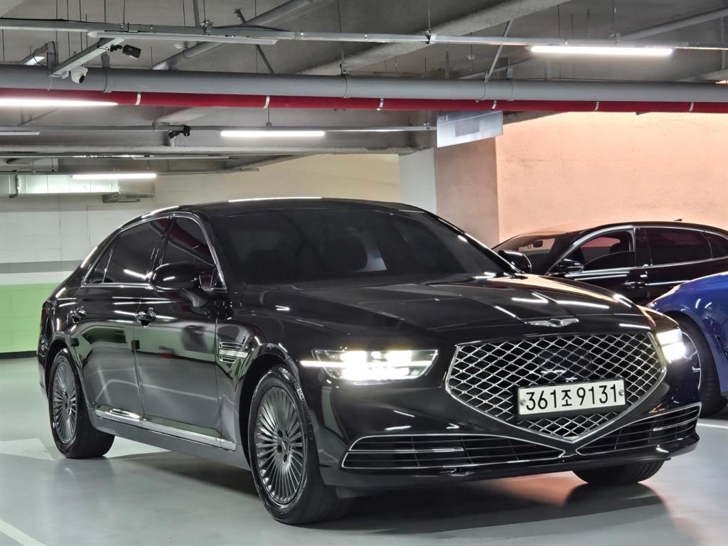 Genesis G90 - Vista 2