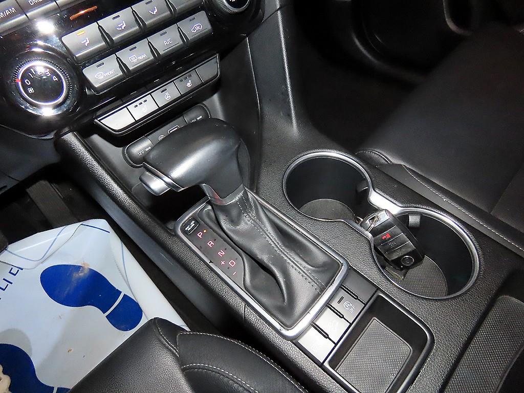 KIA Sportage - Vista 12