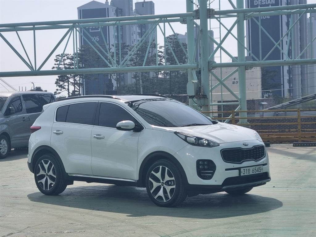 KIA Sportage - Vista 2