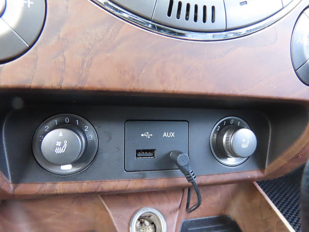 Ssangyong Rexton 2016 Negro - Importación desde Corea - HF Imports Iquique - Foto 17