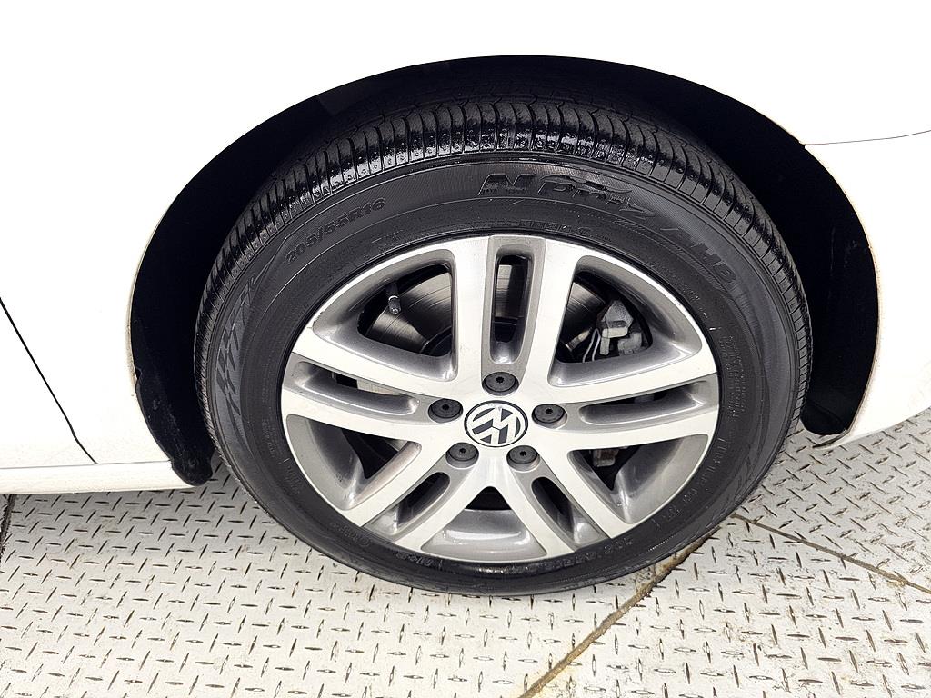 Volkswagen Golf 2012 Blanco - Importación desde Corea - HF Imports Iquique - Foto 20