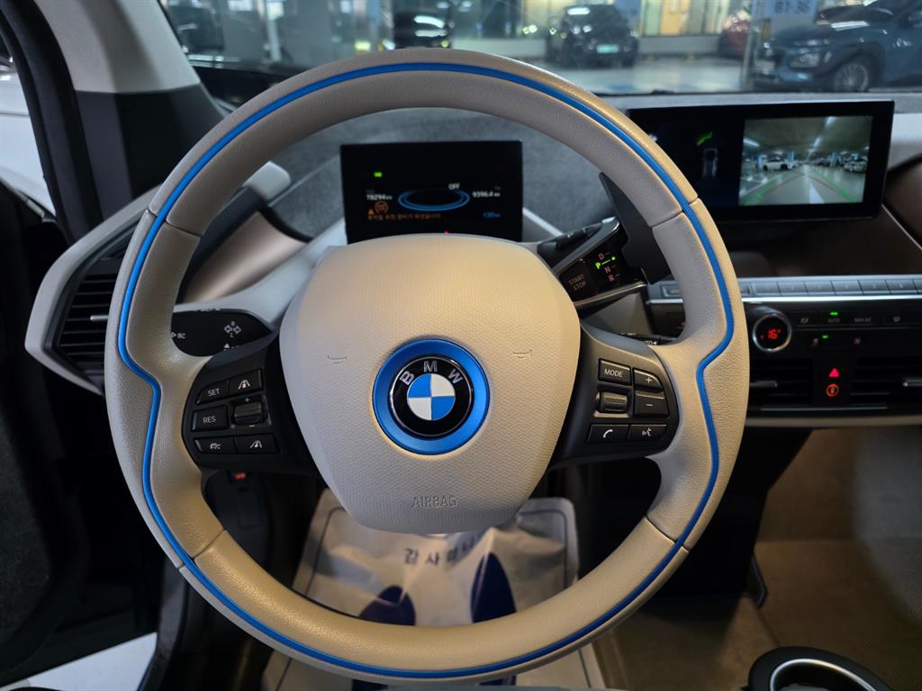 BMW i3 - Vista 12