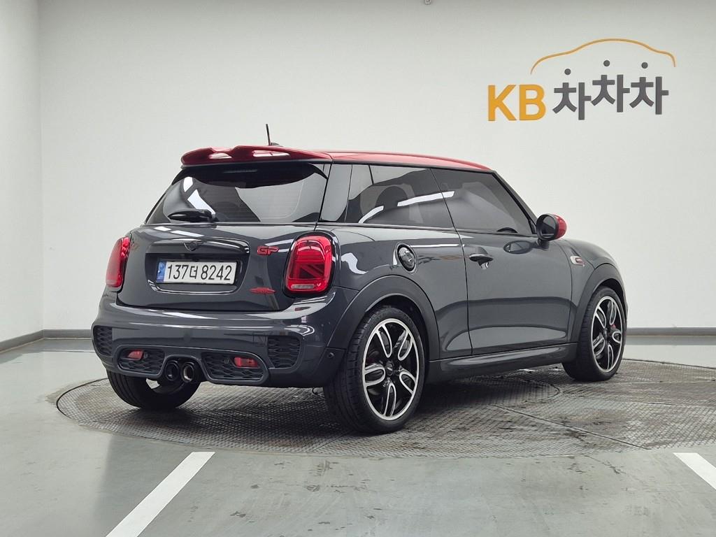 Mini Cooper - Vista 4