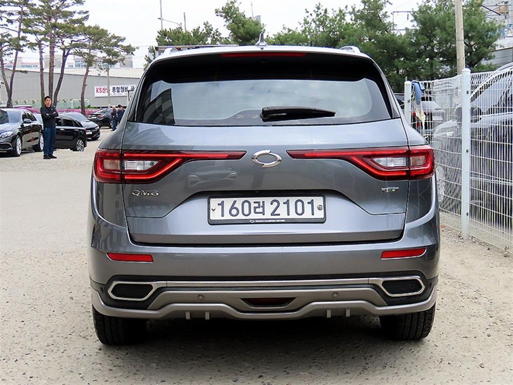 SAMSUNG QM6 - Vista 4