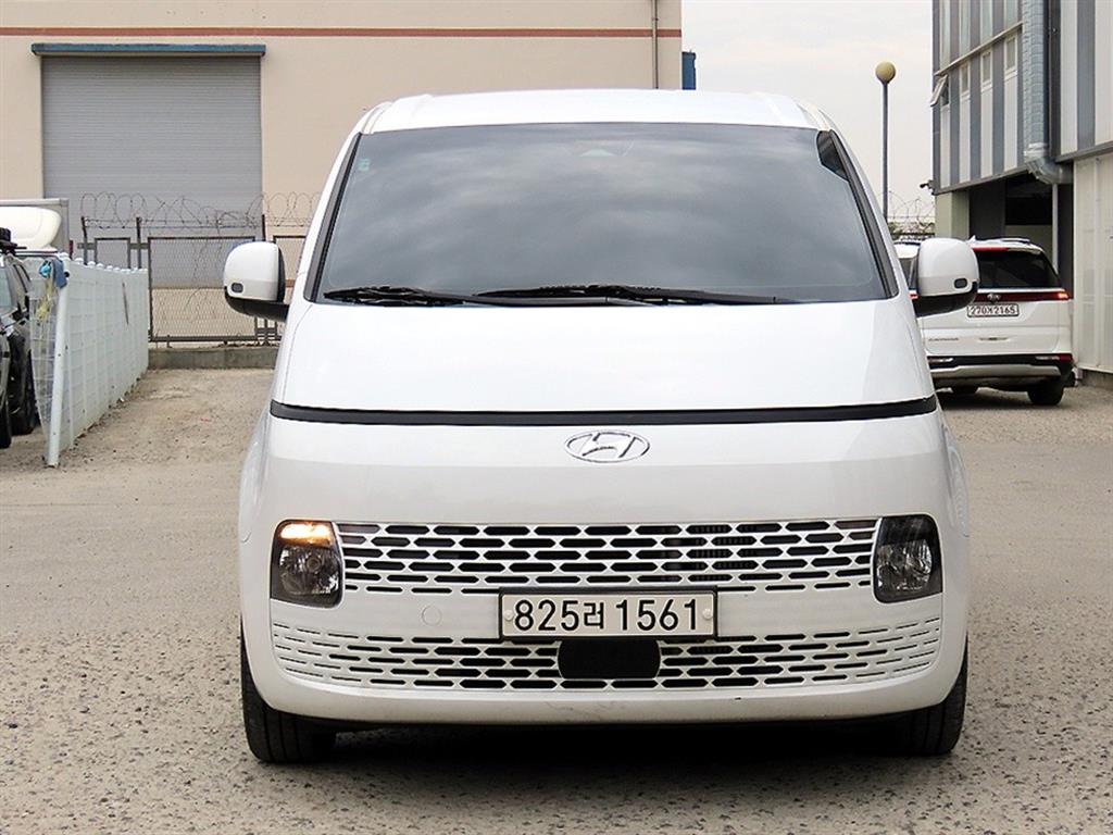 HYUNDAI Staria 2024 Blanco - Importación desde Corea - HF Imports Iquique - Foto 1