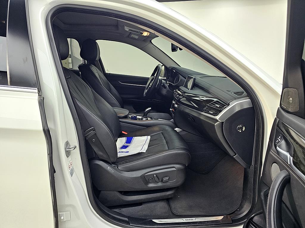 BMW X6 - Vista 11