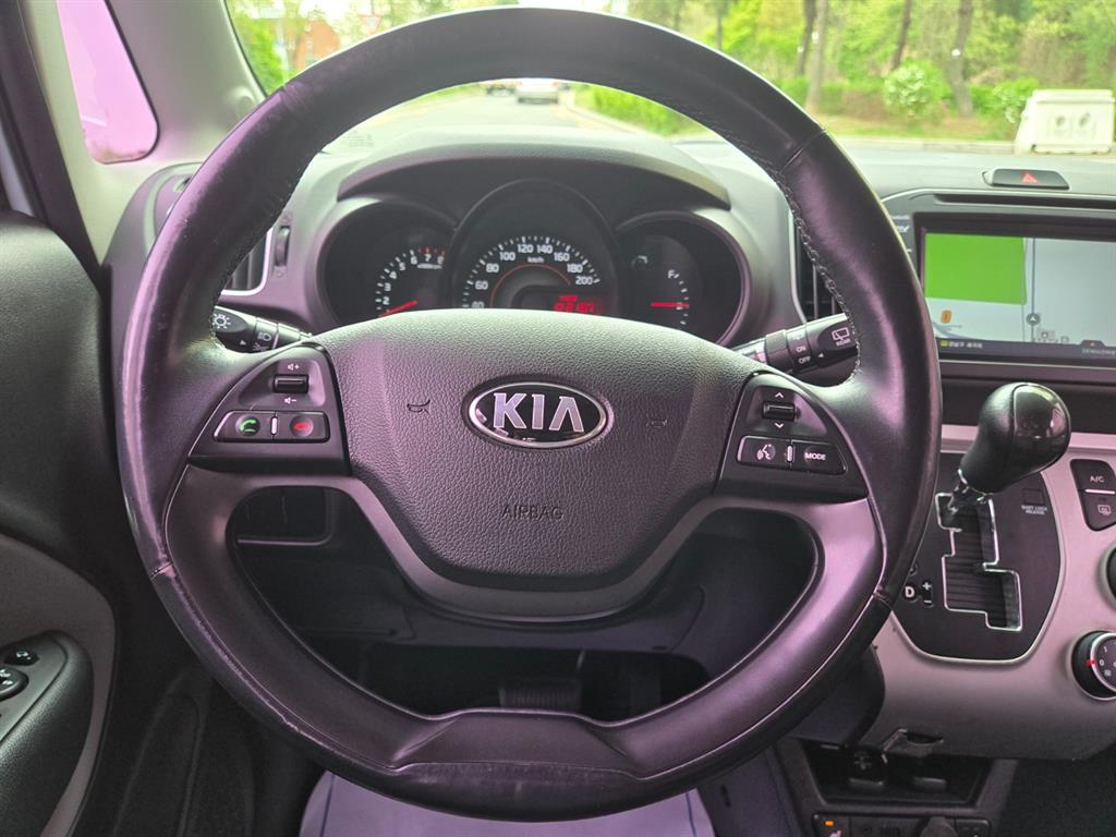 KIA Ray - Vista 10