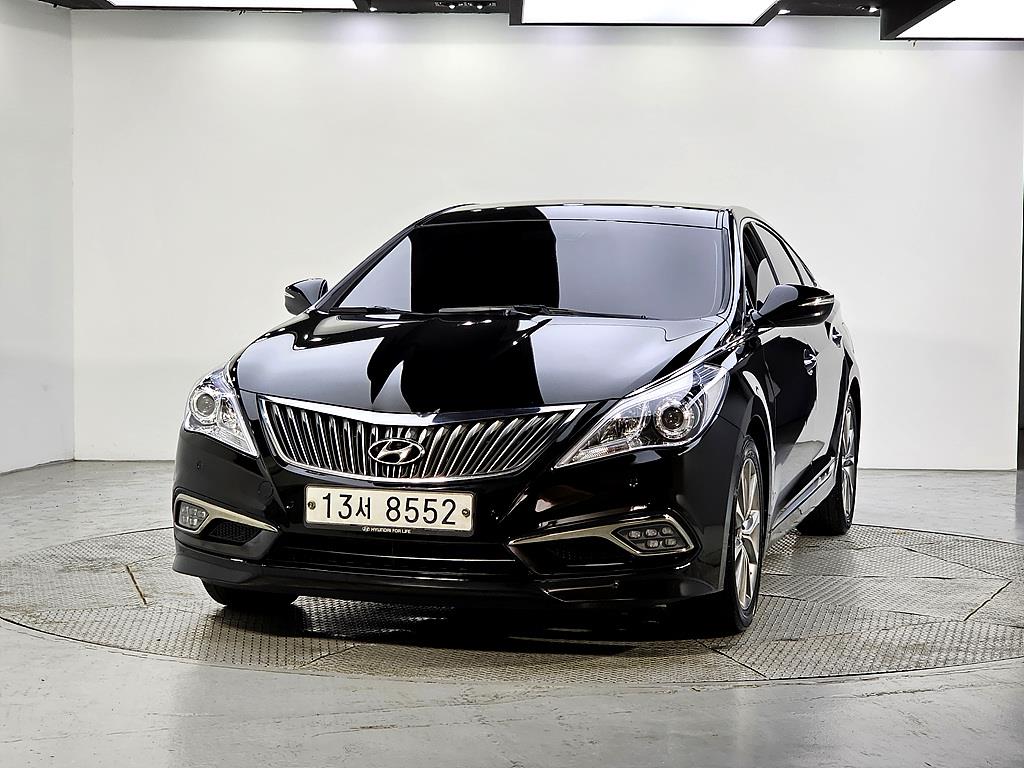 HYUNDAI Grandeur - Vista 2