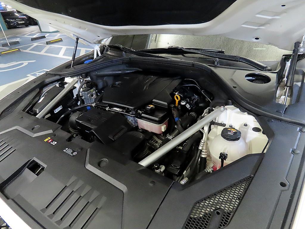 Genesis GV70 2021 Blanco - Importación desde Corea - HF Imports Iquique - Foto 19