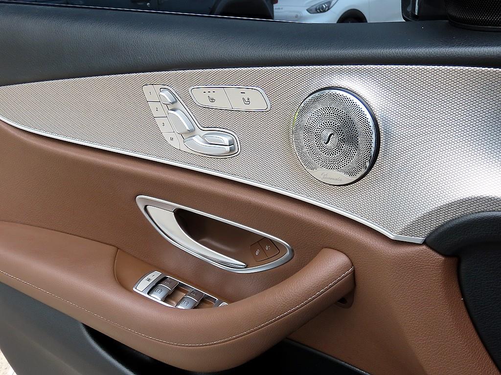 Mercedes Benz E class - Vista 11