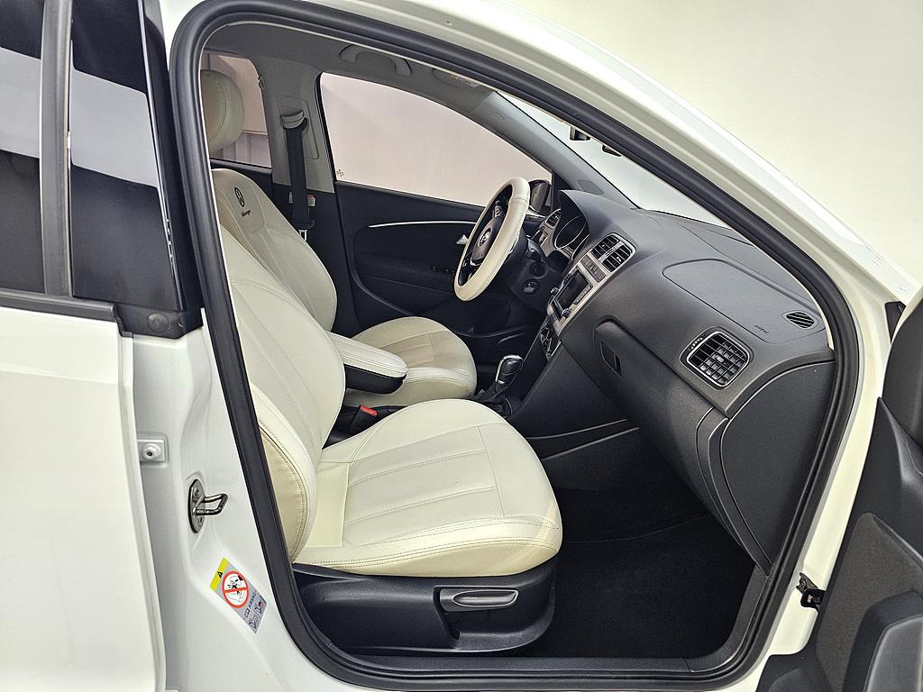 Volkswagen polo - Vista 11