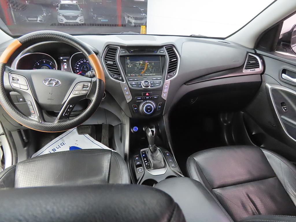 HYUNDAI Maxcruz - Vista 7