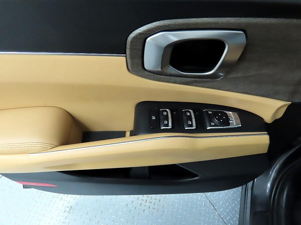 KIA Sorento - Vista 11